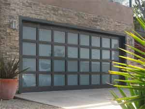 How to avoid the small issue in the garage door