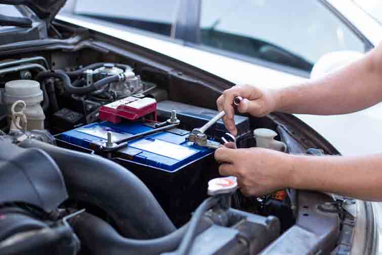 how to remove a car battery